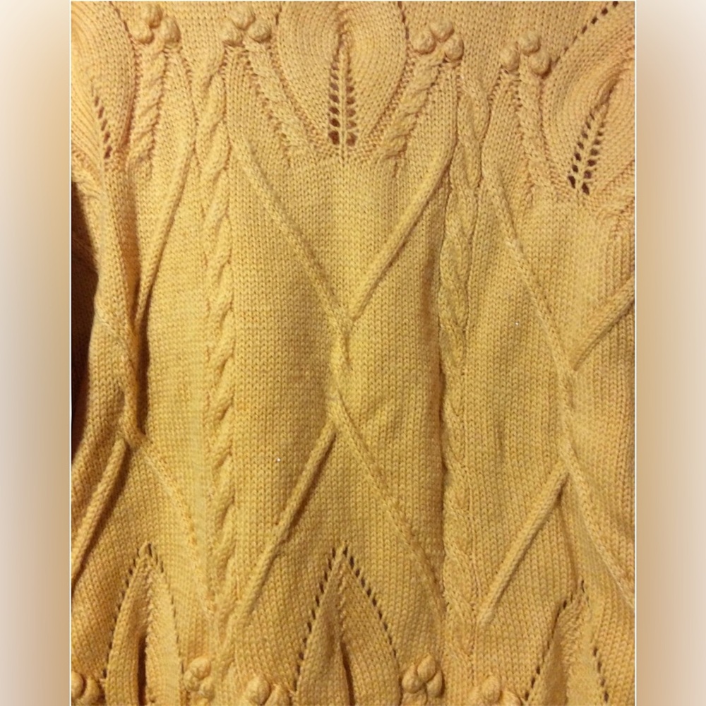 Handmade Yellow Knit Pullover Sweater Juniors/Girls Size M - Picture 5 of 8